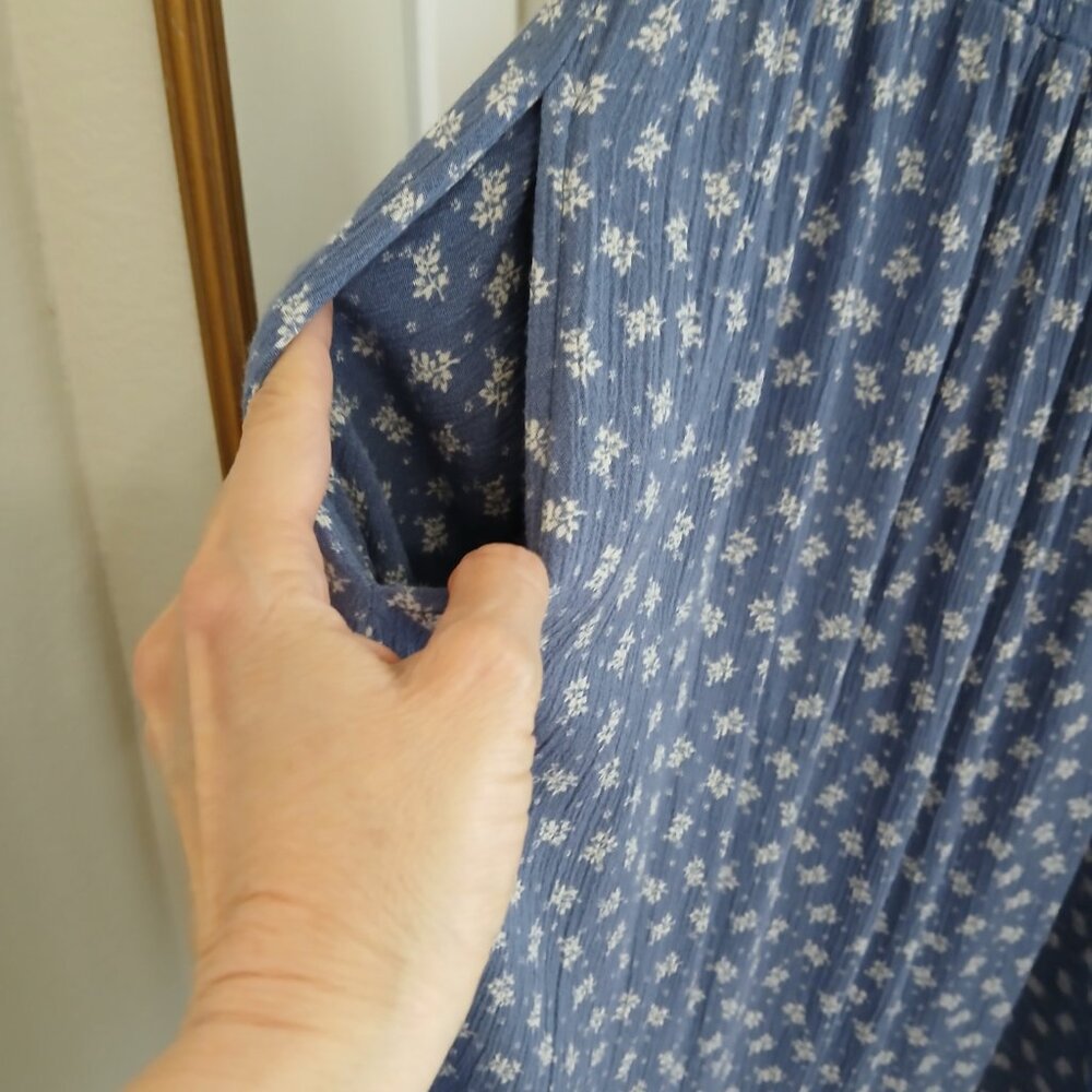 Lovely Neuflora Lewisville Dress, Size Small in EUC - Picture 4 of 7